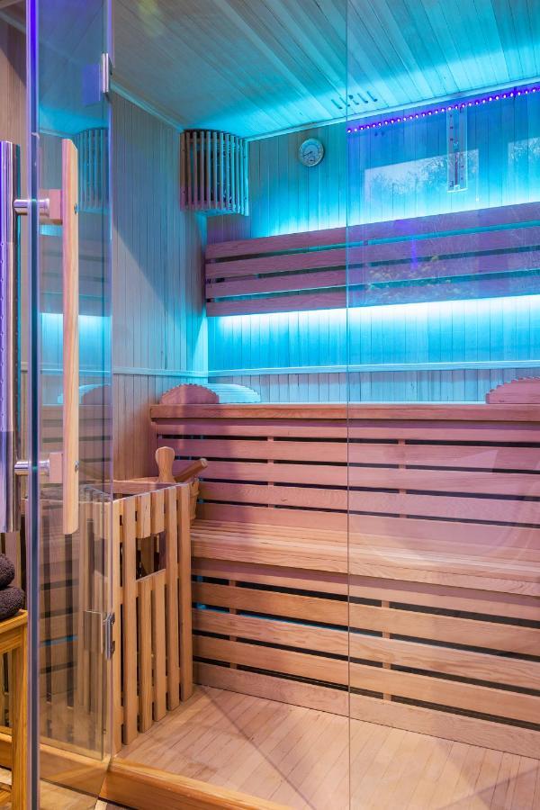 Escapade En Bord De Mer Avec Sauna Et Spa Prives 比尼克 外观 照片